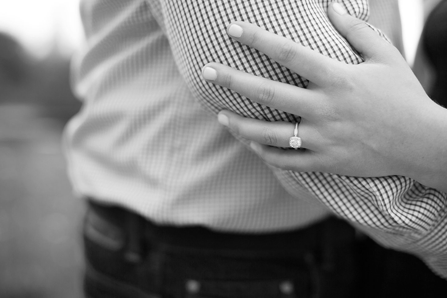 lincoln-park-zoo-engagement-photos_0003