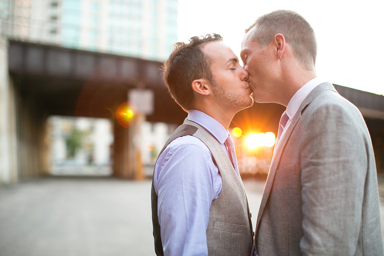 same-sex-elopement-photographer-chicago_0031