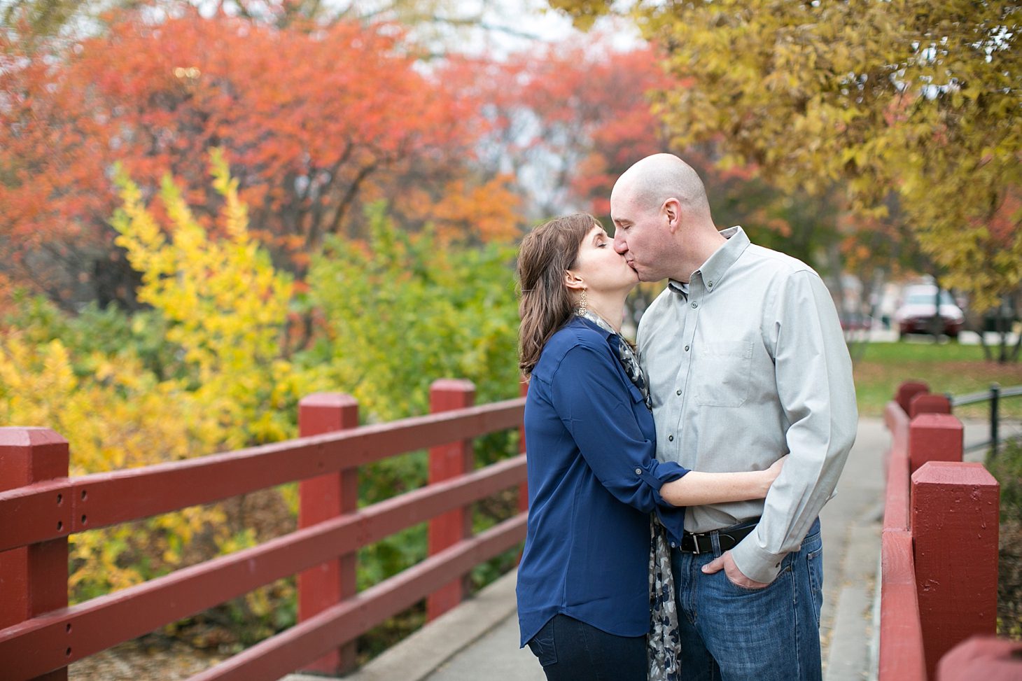 gompers-park-fall-engagement-chicago_0009