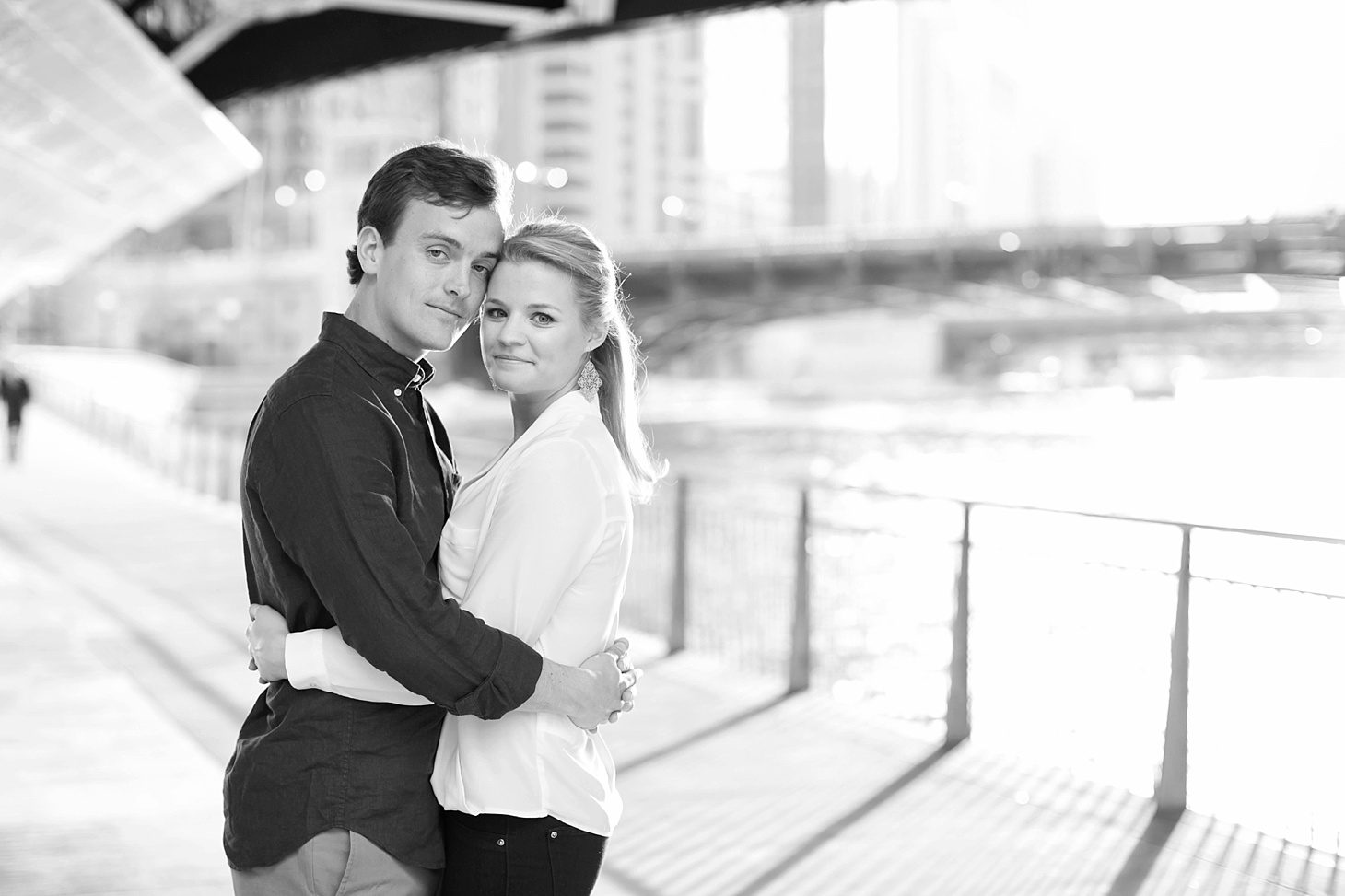 downtown-chicago-engagement-photos_0008