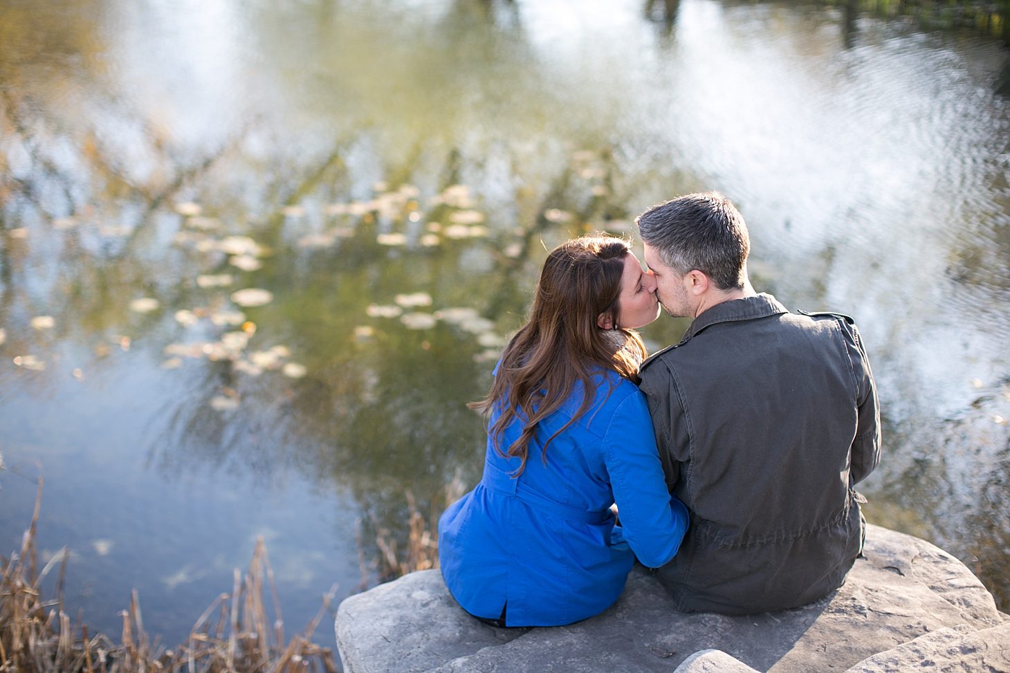 lily-pond-chicago-engagement-photos_0004