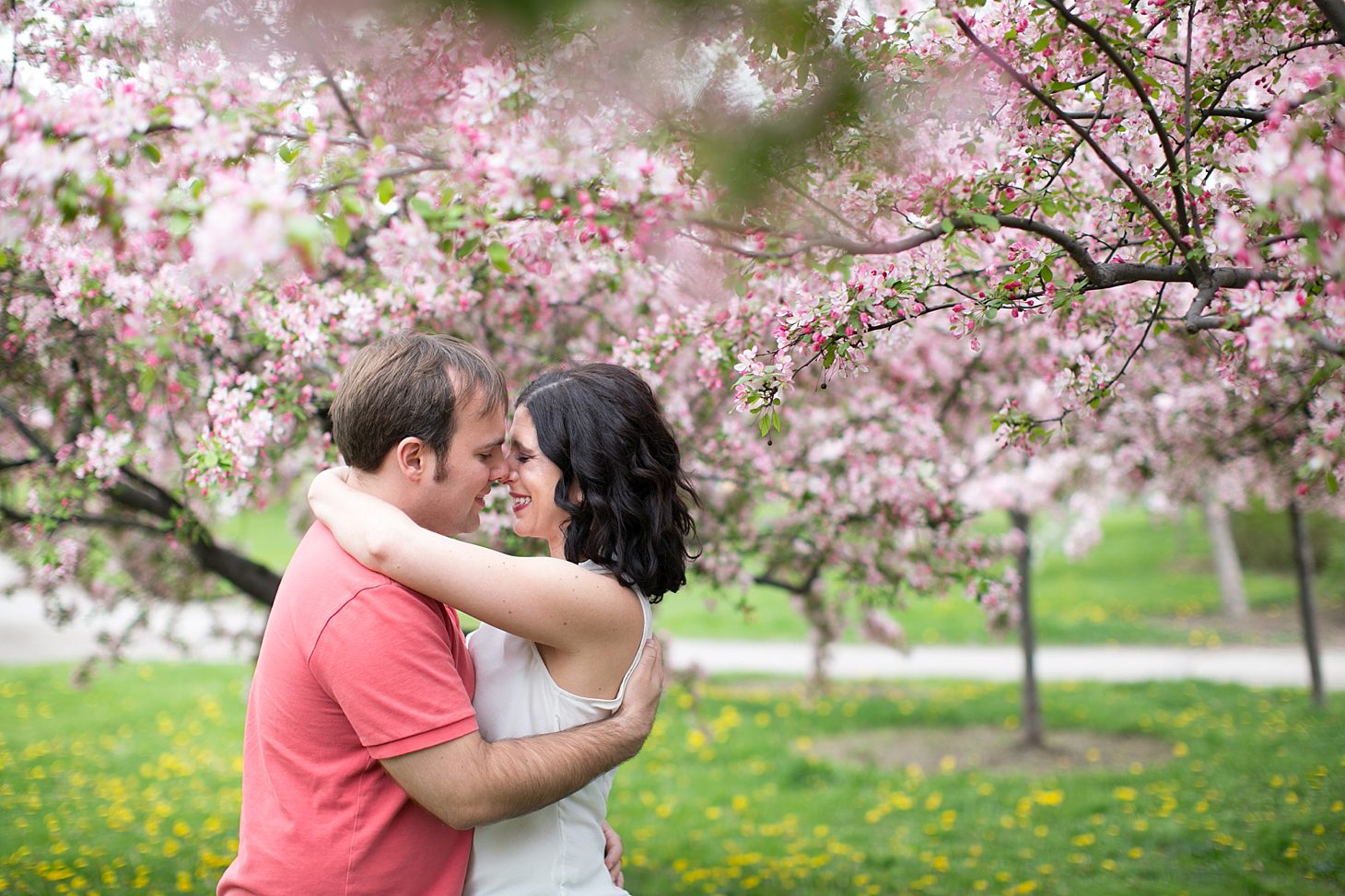 spring-chicago-engagement-photographer_0003