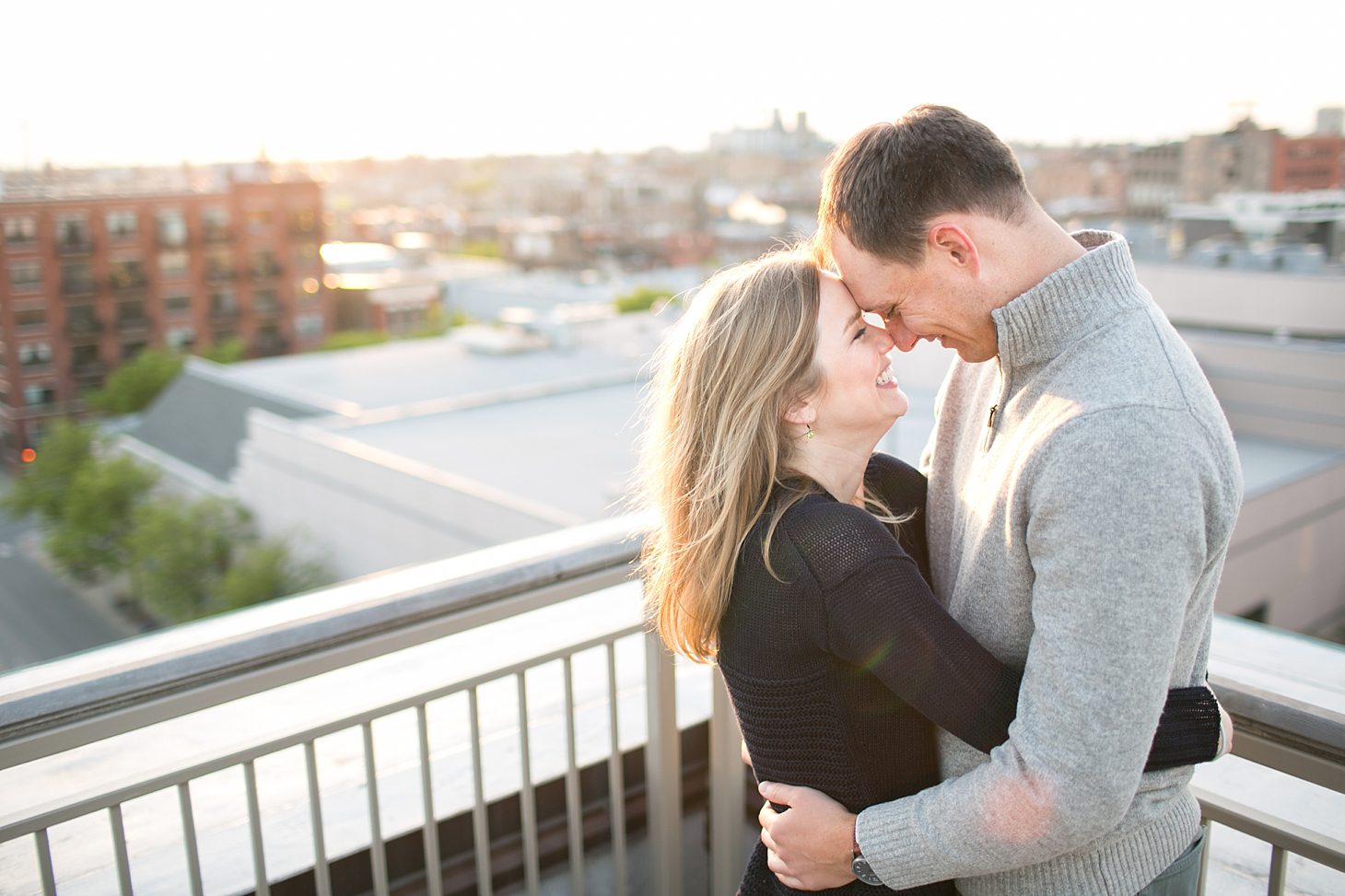 west-loop-chicago-engagement_0016