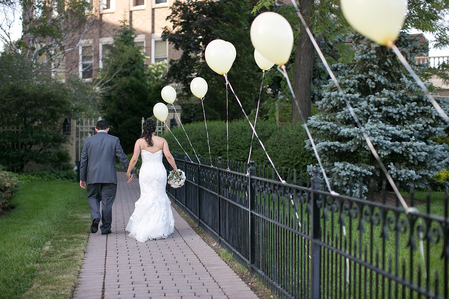 st-ignatius-college-prep-chicago-wedding-photos_0060