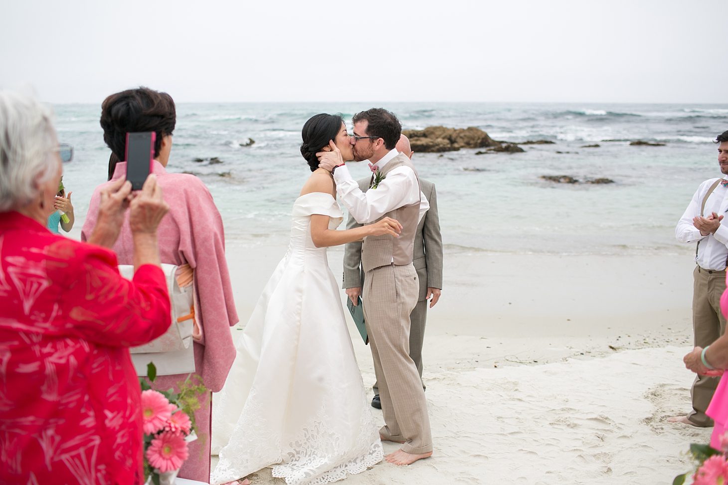 il-fornaio-carmel-asilomar-beach-wedding-photos_0036