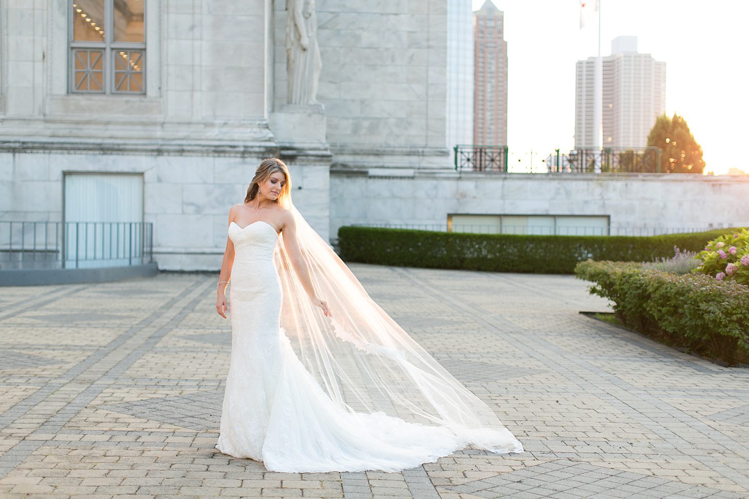 Chicago Bridal Portraits at the Field Museum by Christy Tyler Photography_0012