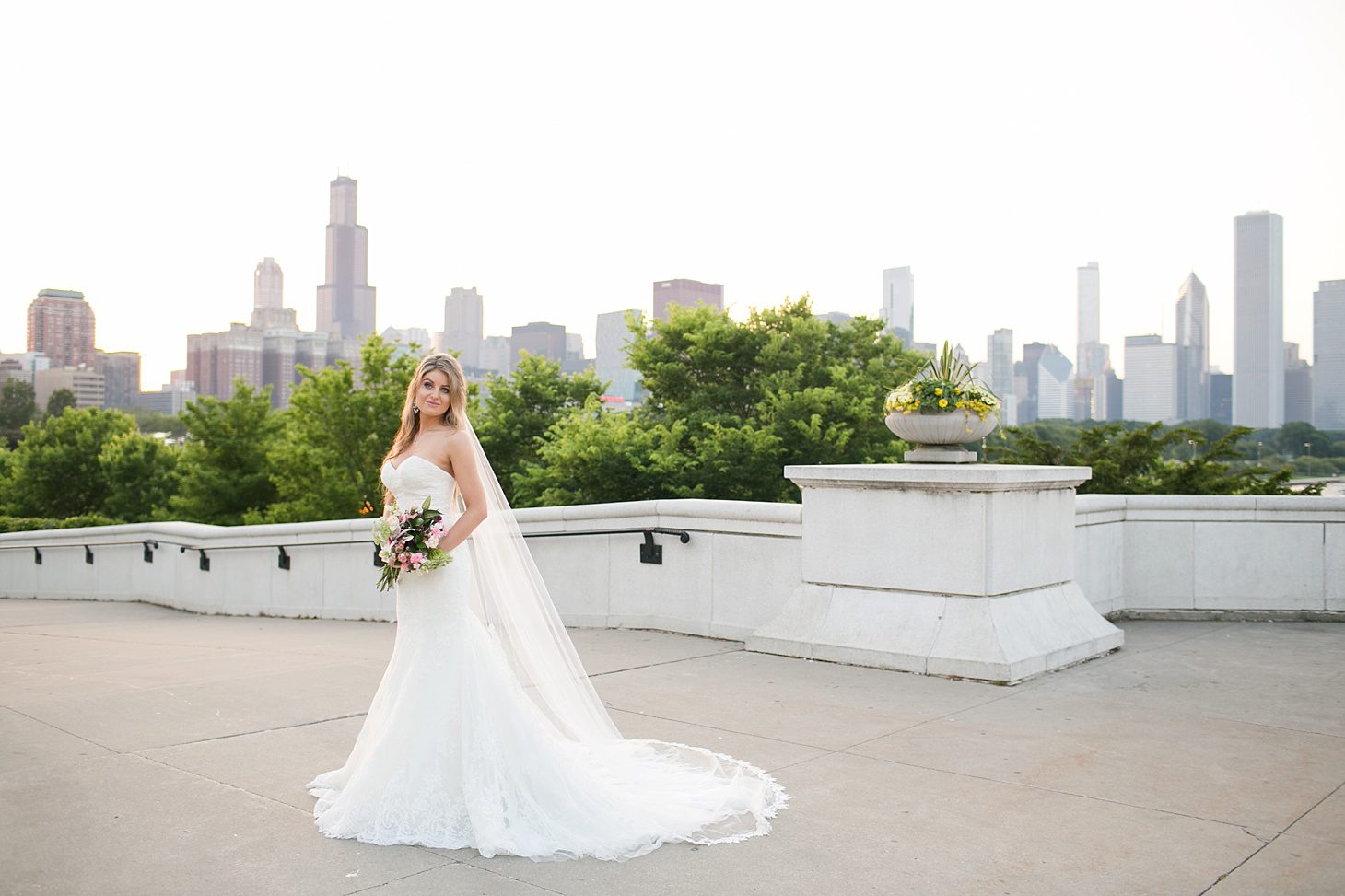 Chicago Bridal Portraits at the Field Museum by Christy Tyler Photography_0016