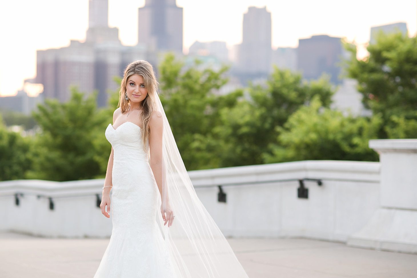 Chicago Bridal Portraits at the Field Museum by Christy Tyler Photography_0019