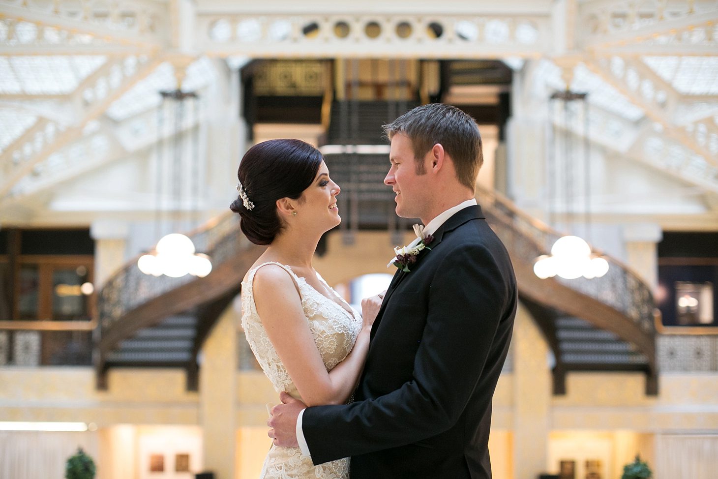Rookery Building Chicago Wedding Photograpy by Christy Tyler Photography_0030