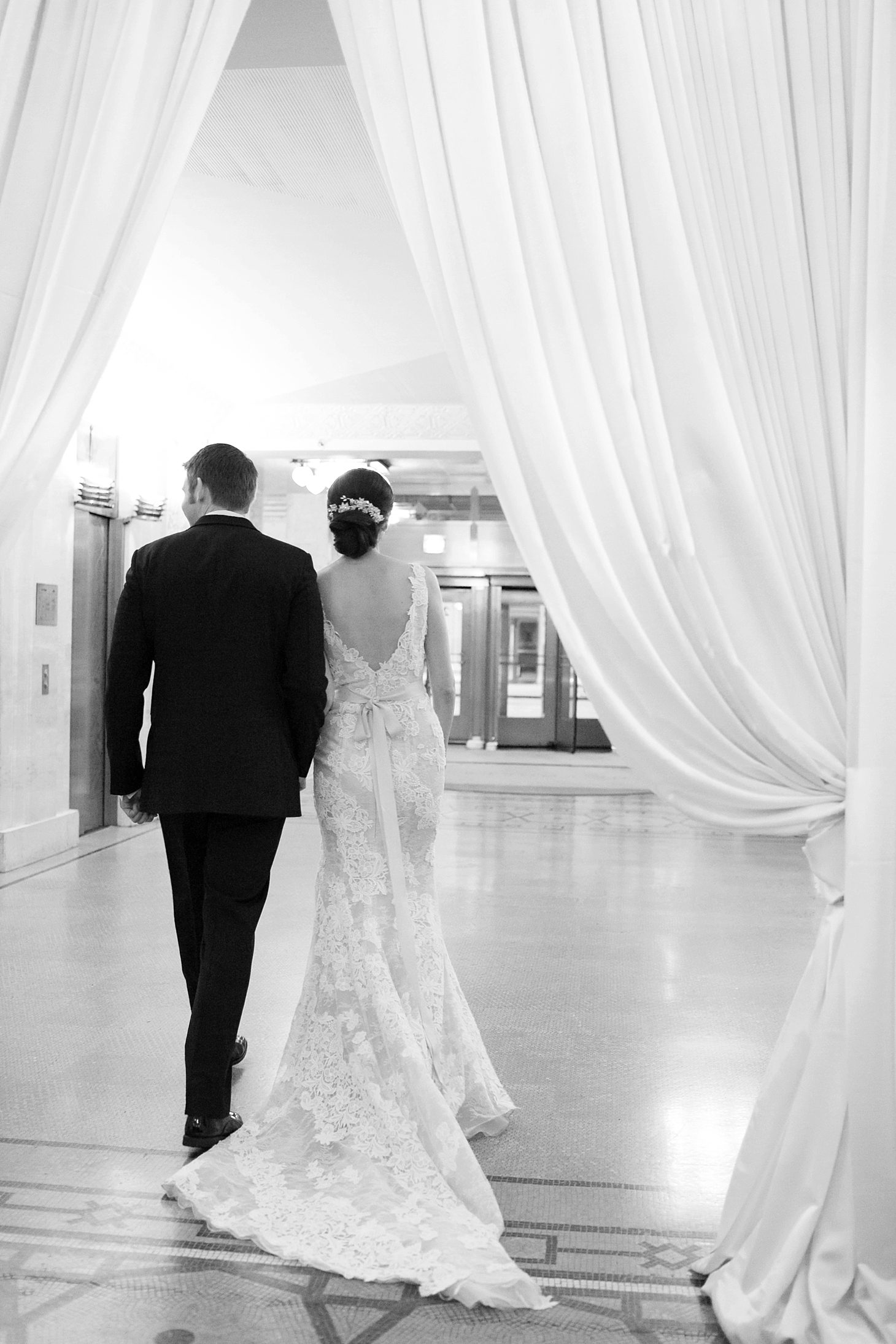 Rookery Building Chicago Wedding Photograpy by Christy Tyler Photography_0057