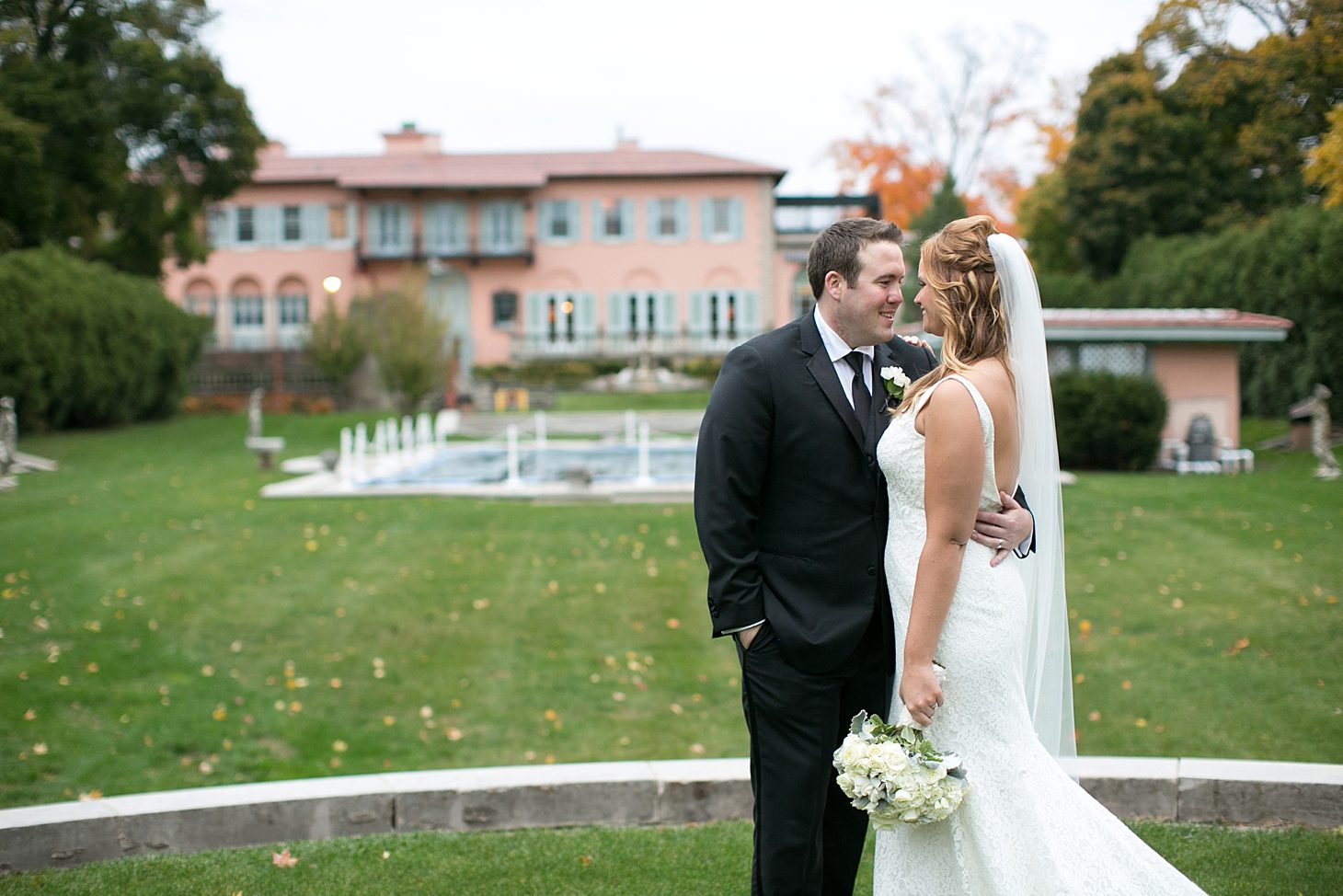 Cuneo Mansion Wedding Photos by Christy Tyler Photography_0049