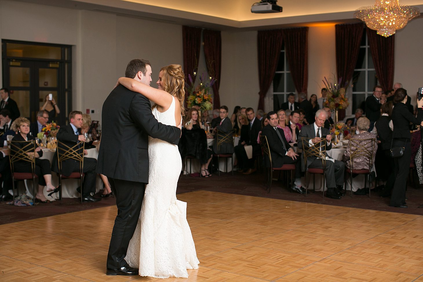 Cuneo Mansion Wedding Photos by Christy Tyler Photography_0075
