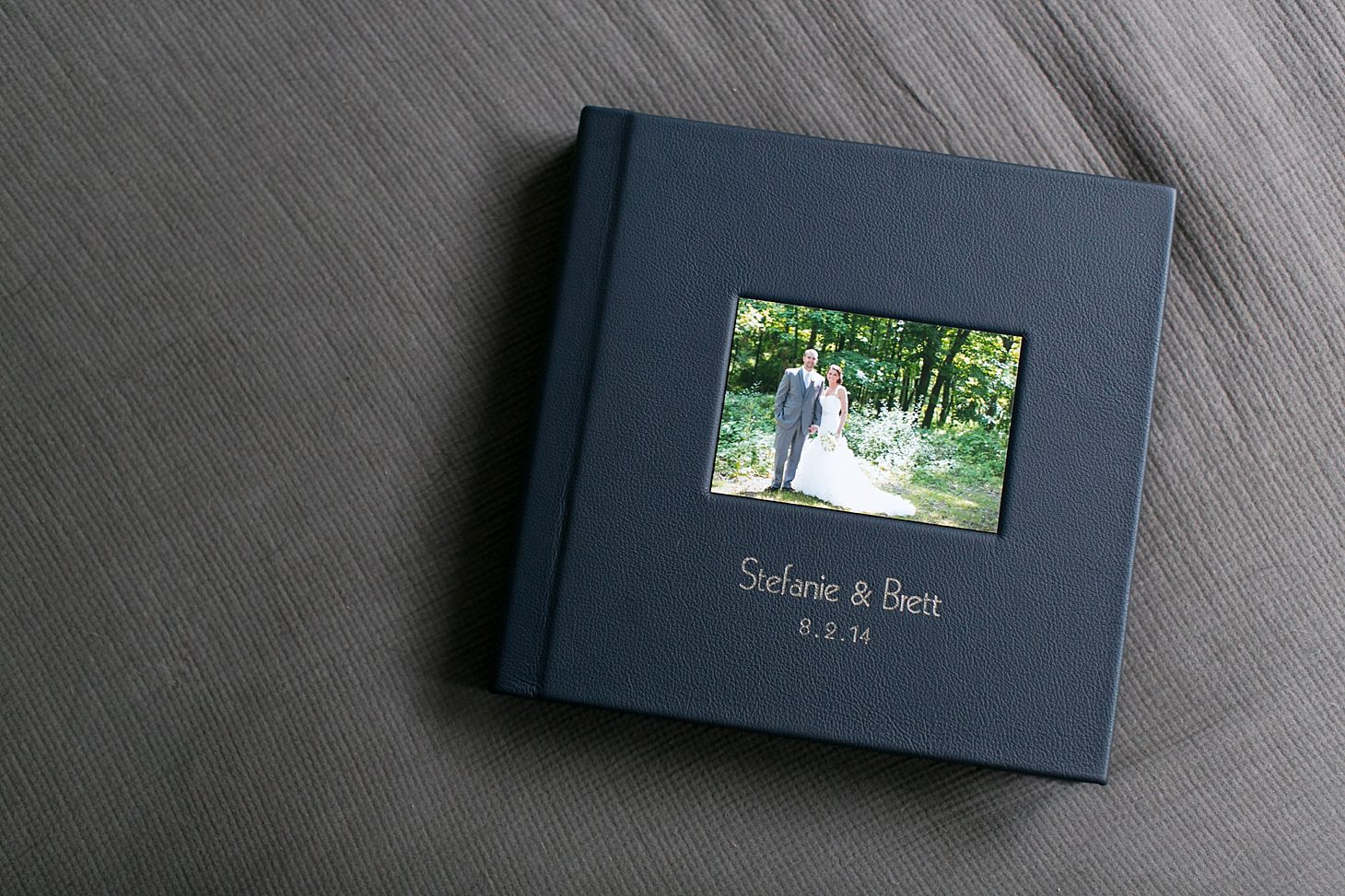 Heirloom Wedding Albums by Christy Tyler Photography_0016