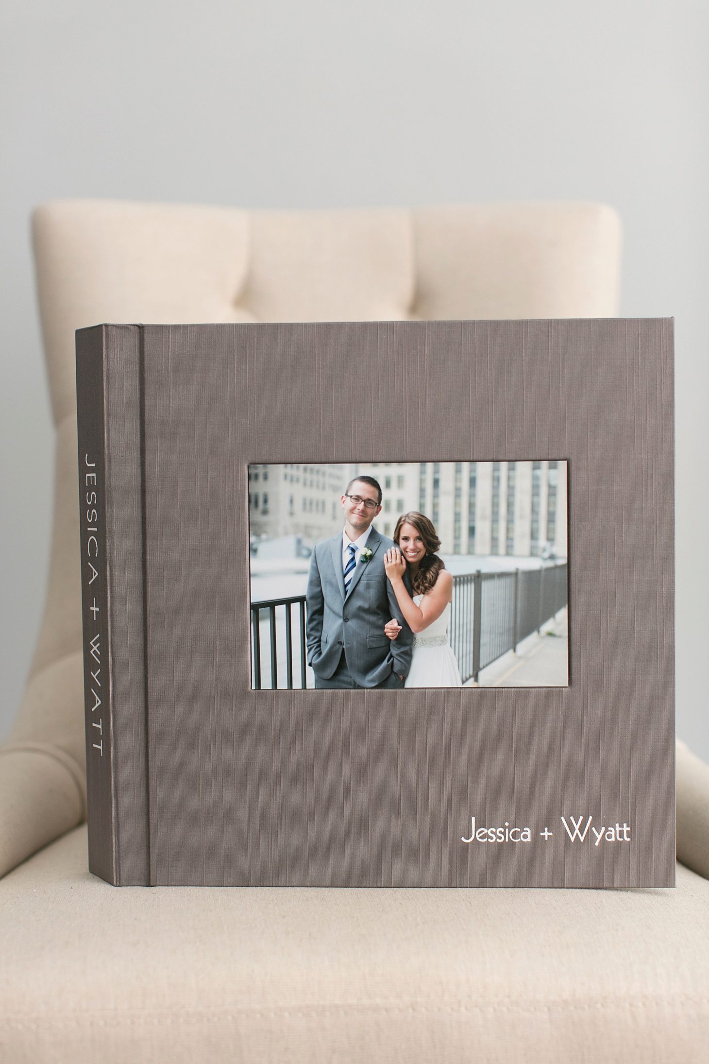 Heirloom Wedding Albums by Christy Tyler Photography_0022