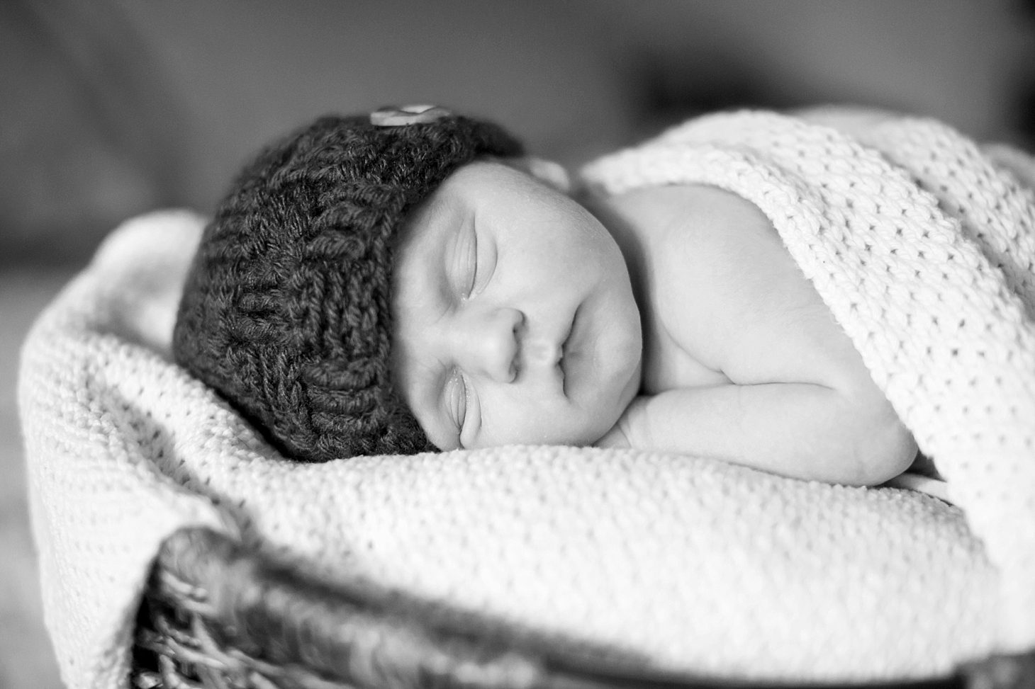 Lifestyle Newborn Photos by Christy Tyler Photography_0014-1