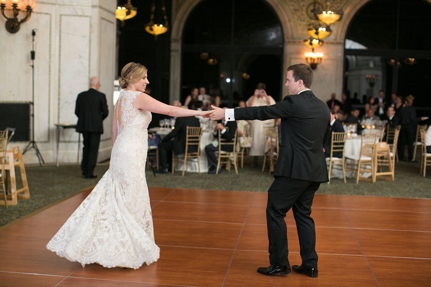 Chicago Cultural Center Wedding by Christy Tyler Photography_0062