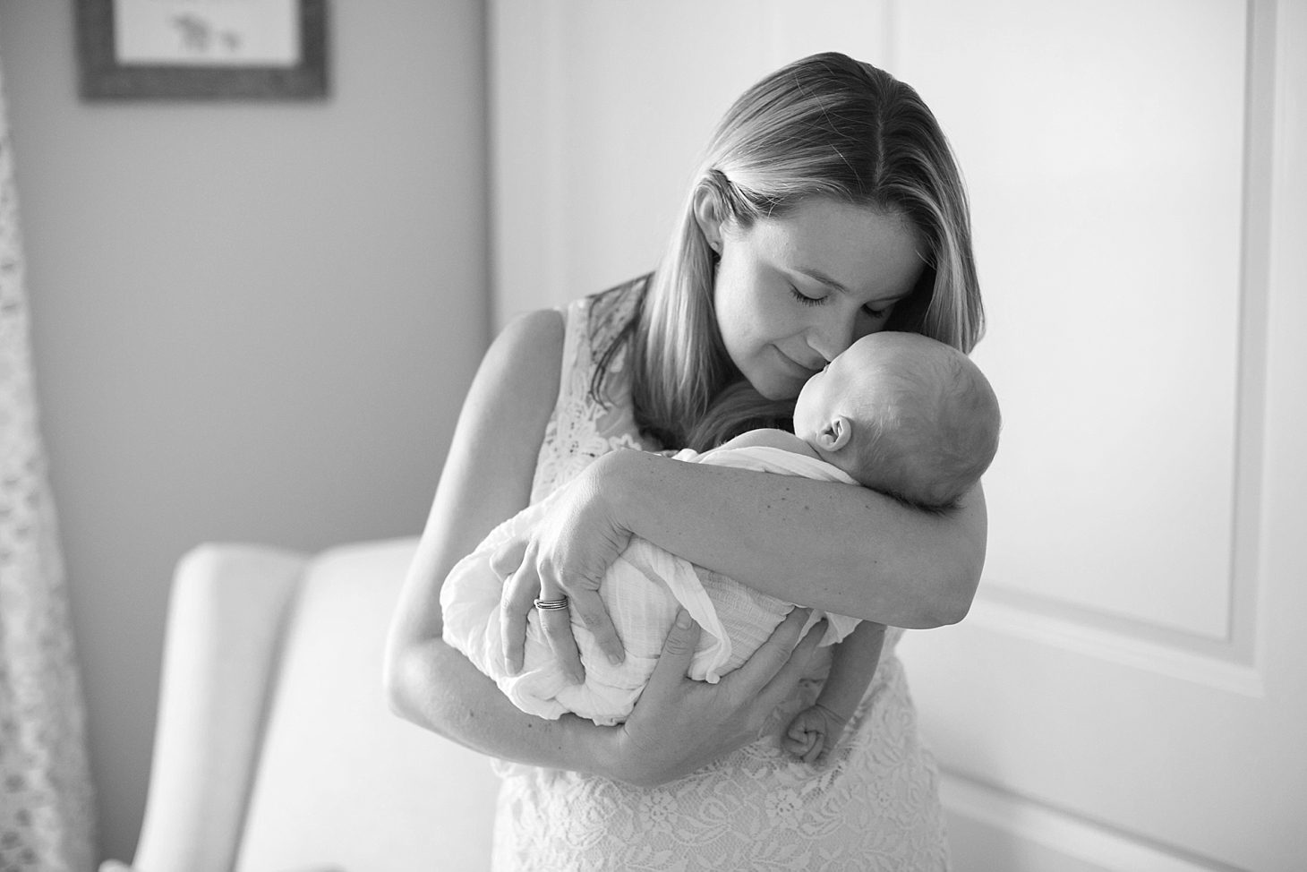Lifestyle newborn photography in Chicago by Christy Tyler Photography_0014