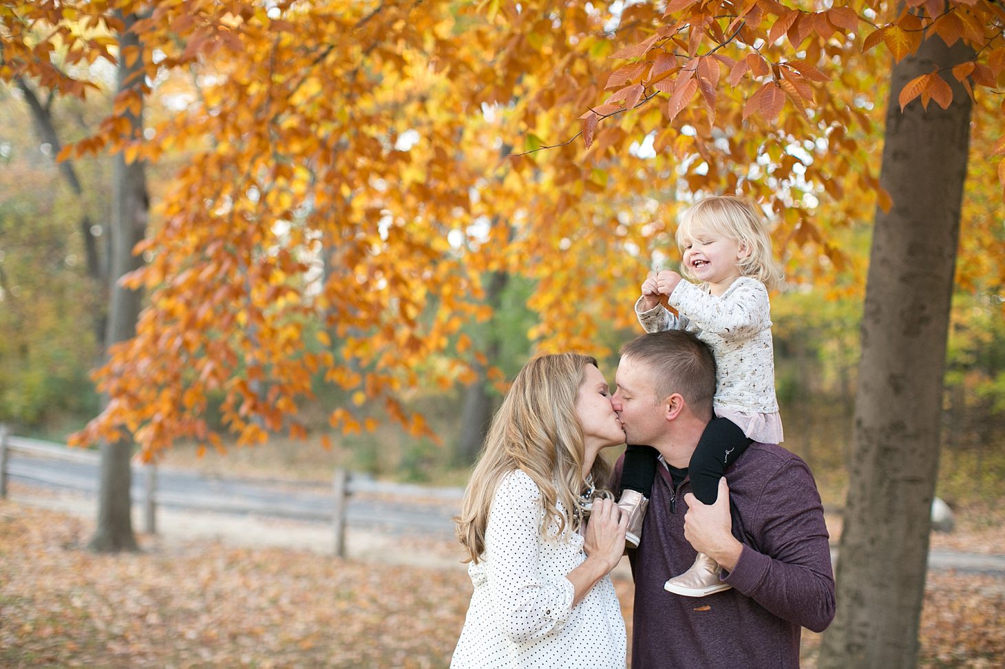 wisconsin-fall-family-photos-by-christy-tyler-photography_0017