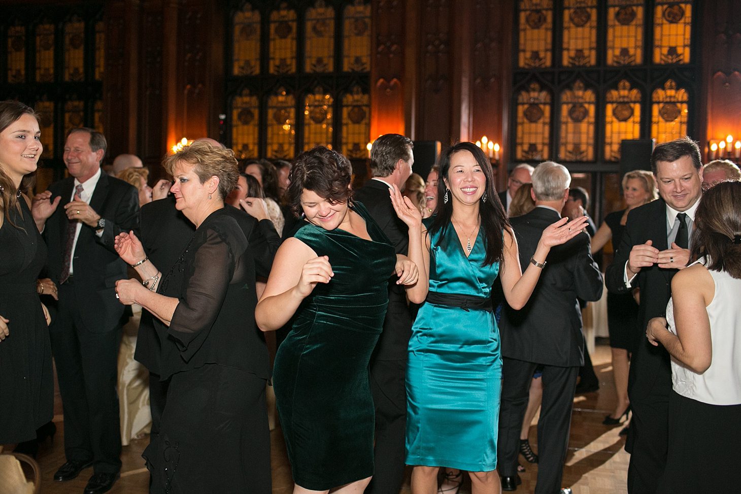 university-of-club-of-chicago-wedding-by-christy-tyler-photography_0066