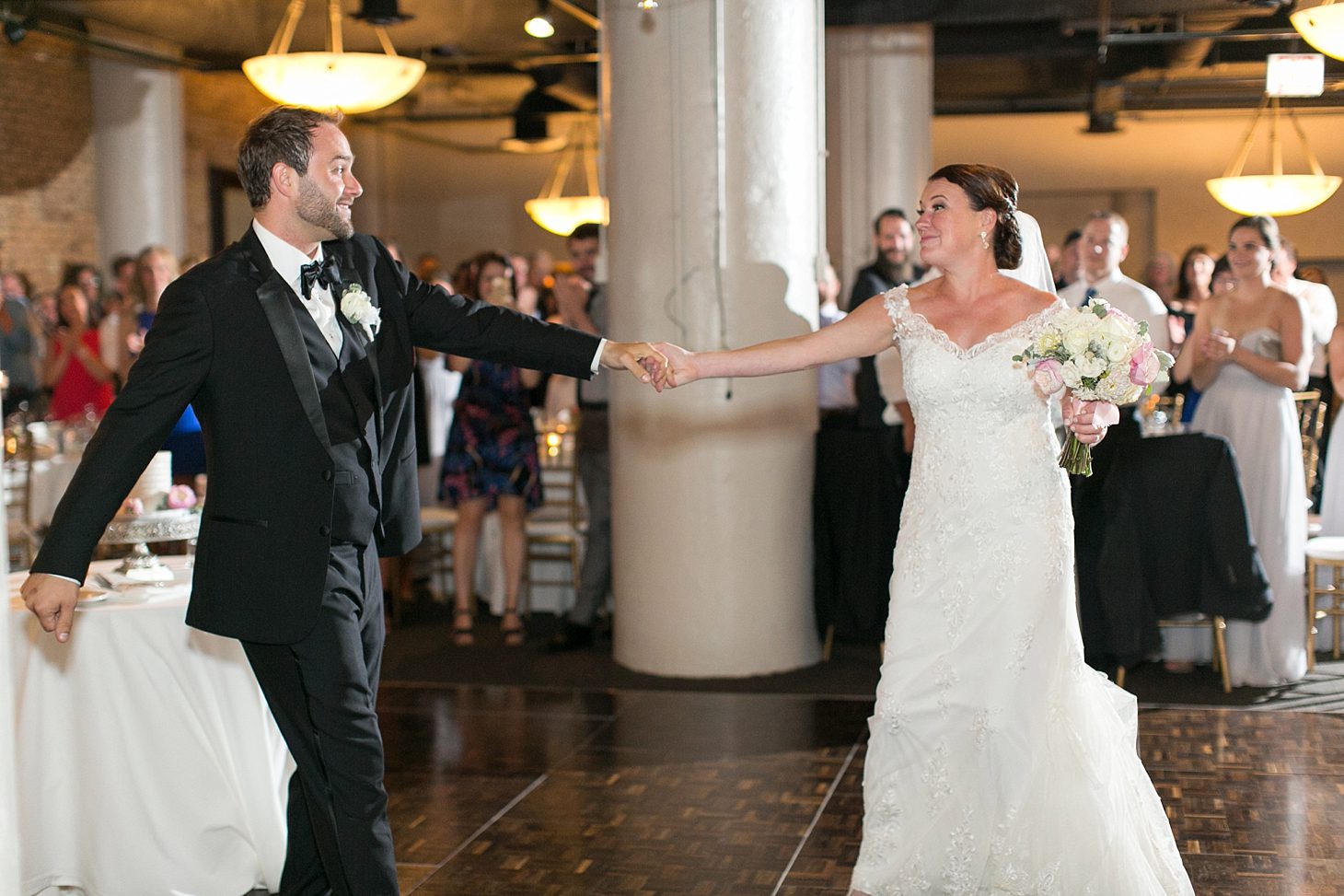 River Roast Wedding in Chicago by Christy Tyler Photography_0086