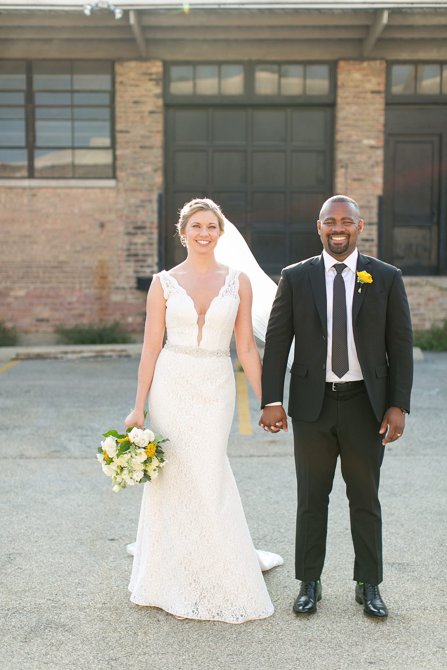 Ignite Glass Studio Wedding in Chicago by Christy Tyler Photography_0031