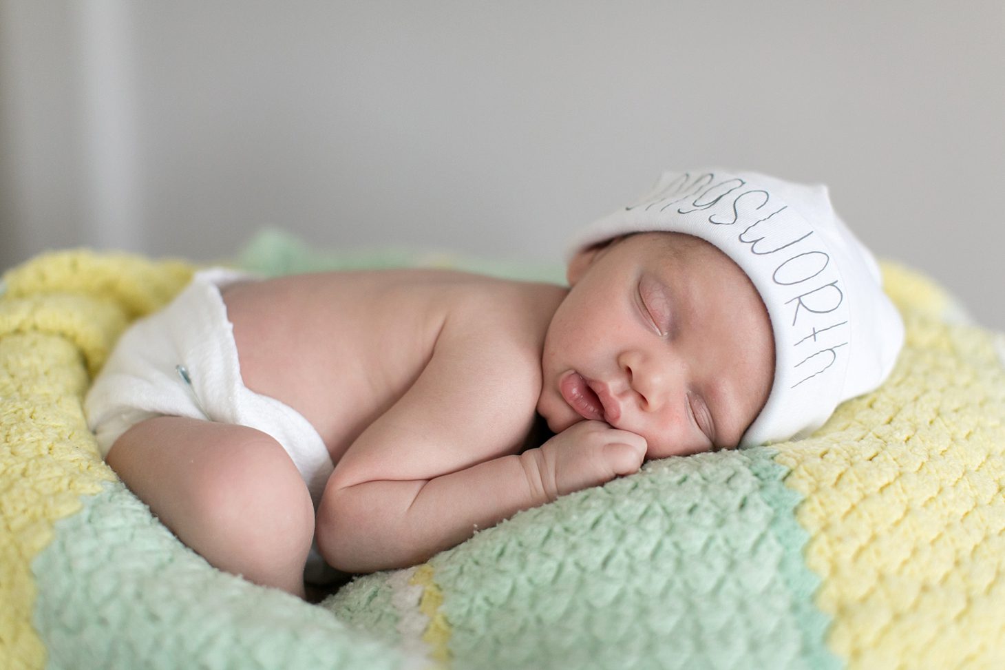 Lifestyle Newborn Photos in Chicago by Christy Tyler Photography_0021