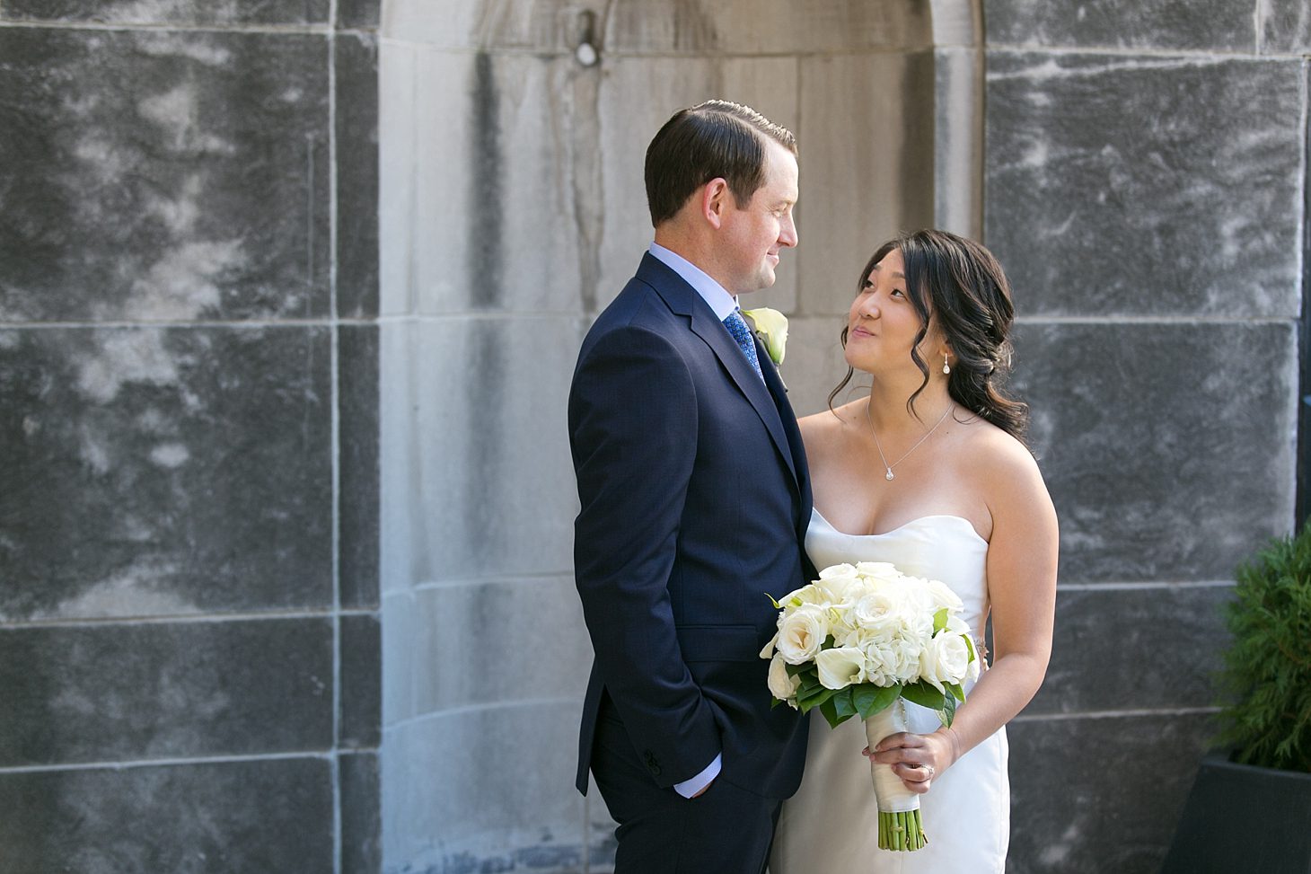 Art Institute of Chicago Wedding by Christy Tyler Photography_0015
