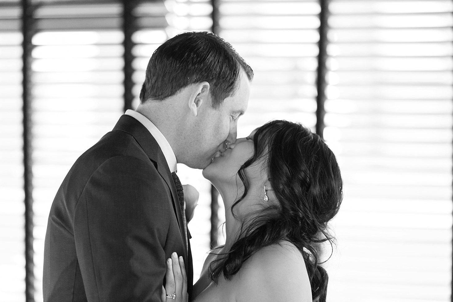 Art Institute of Chicago Wedding by Christy Tyler Photography_0054