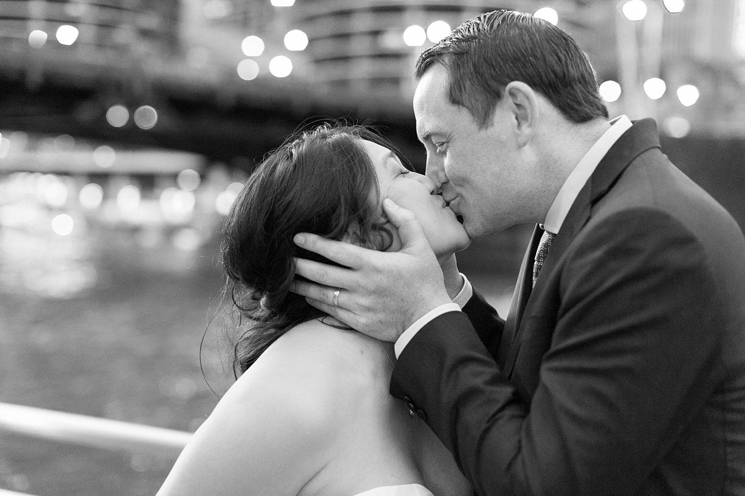 Art Institute of Chicago Wedding by Christy Tyler Photography_0066