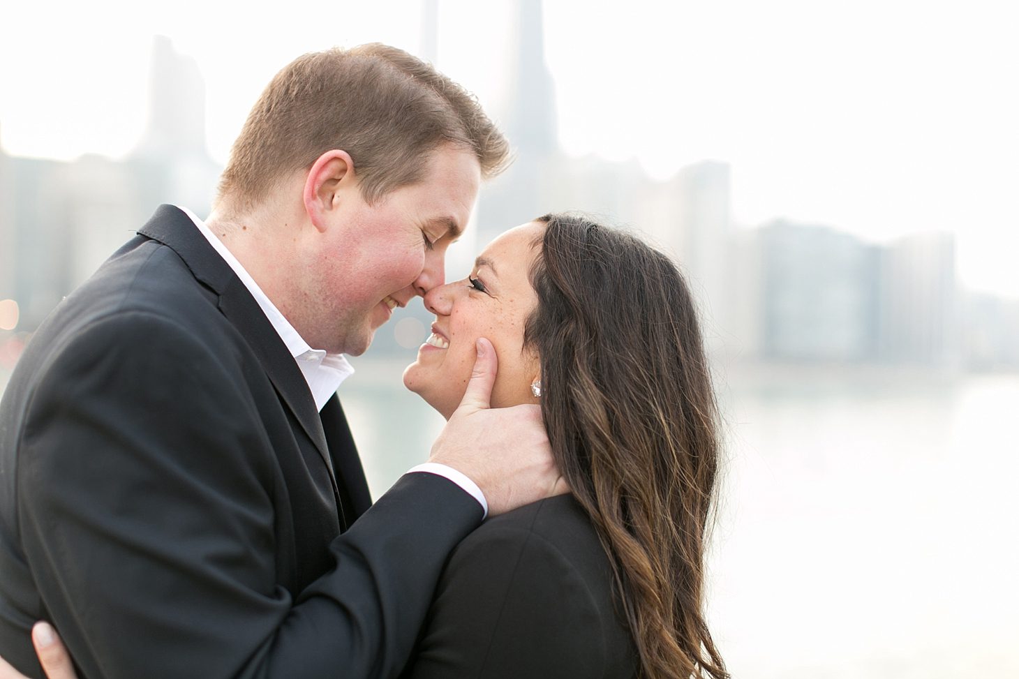 Downtown Chicago Engagement Photos_0020