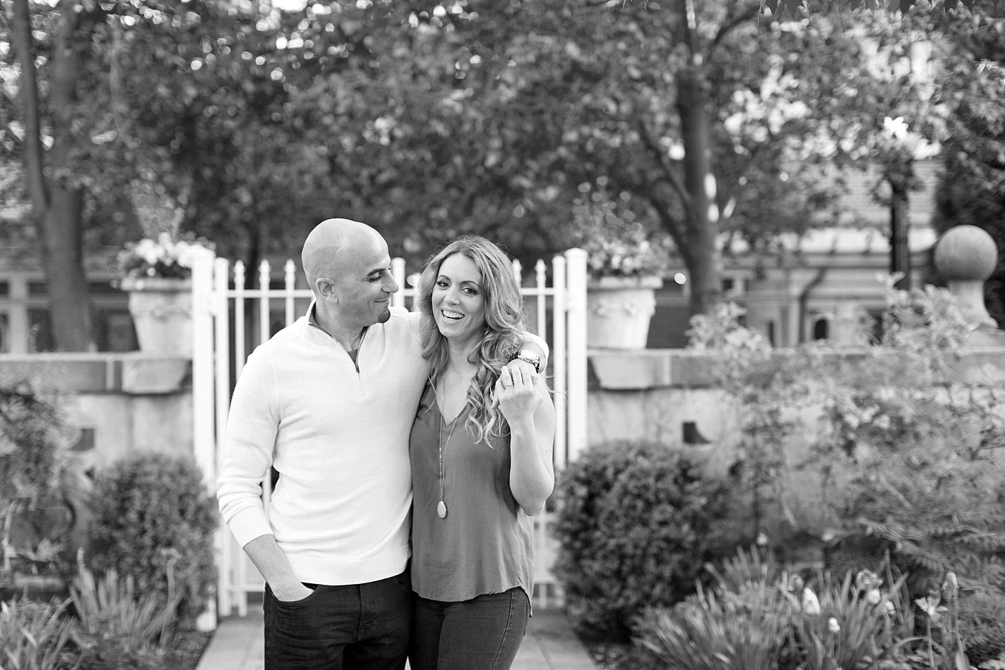 Little Italy Chicago Engagement Photos_0011