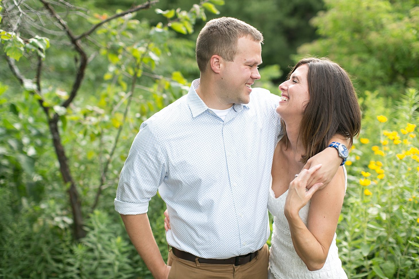 Lincoln Park Chicago Engagement Photos_0008