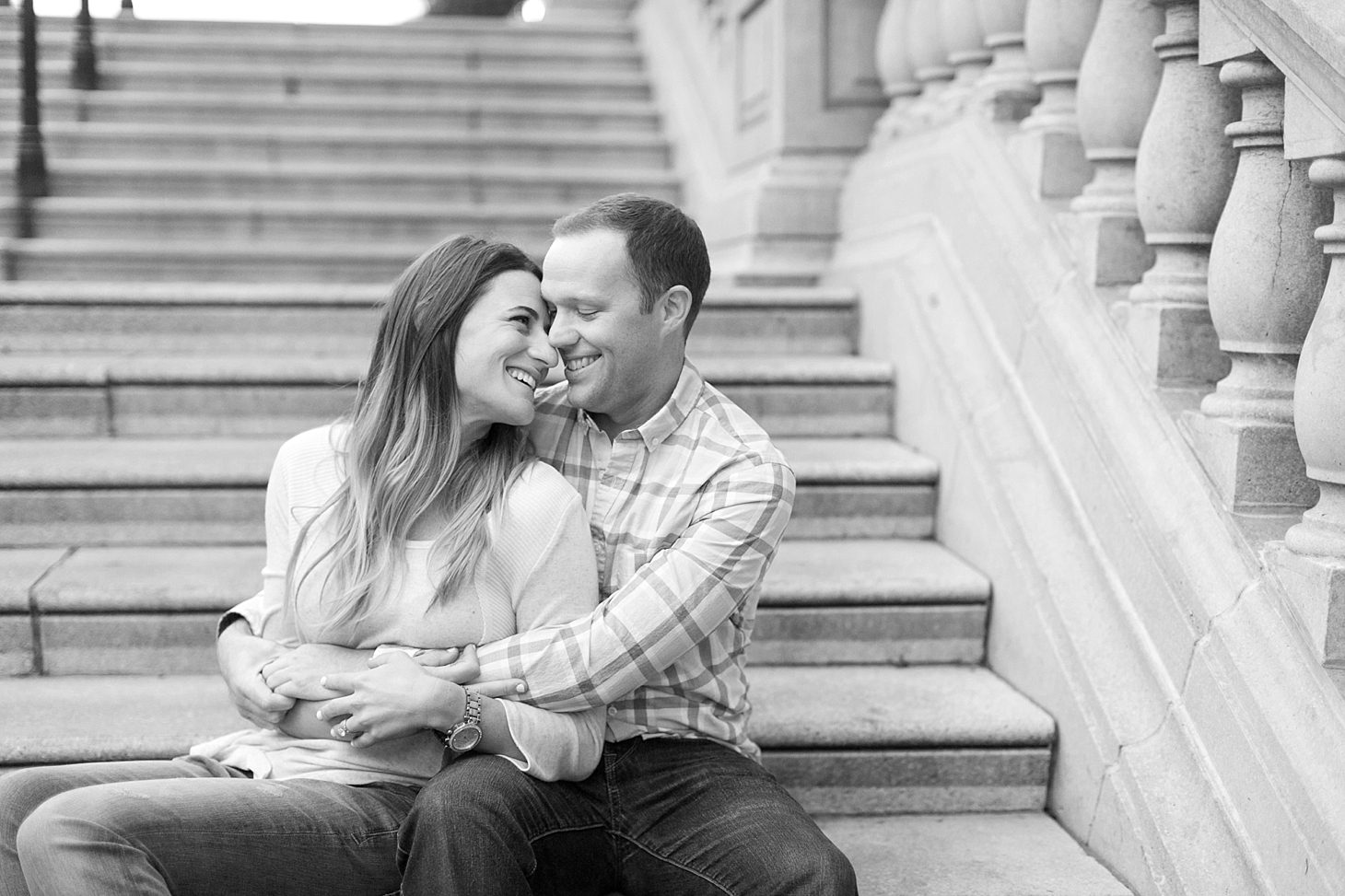Downtown Chicago Engagement Photos_0031