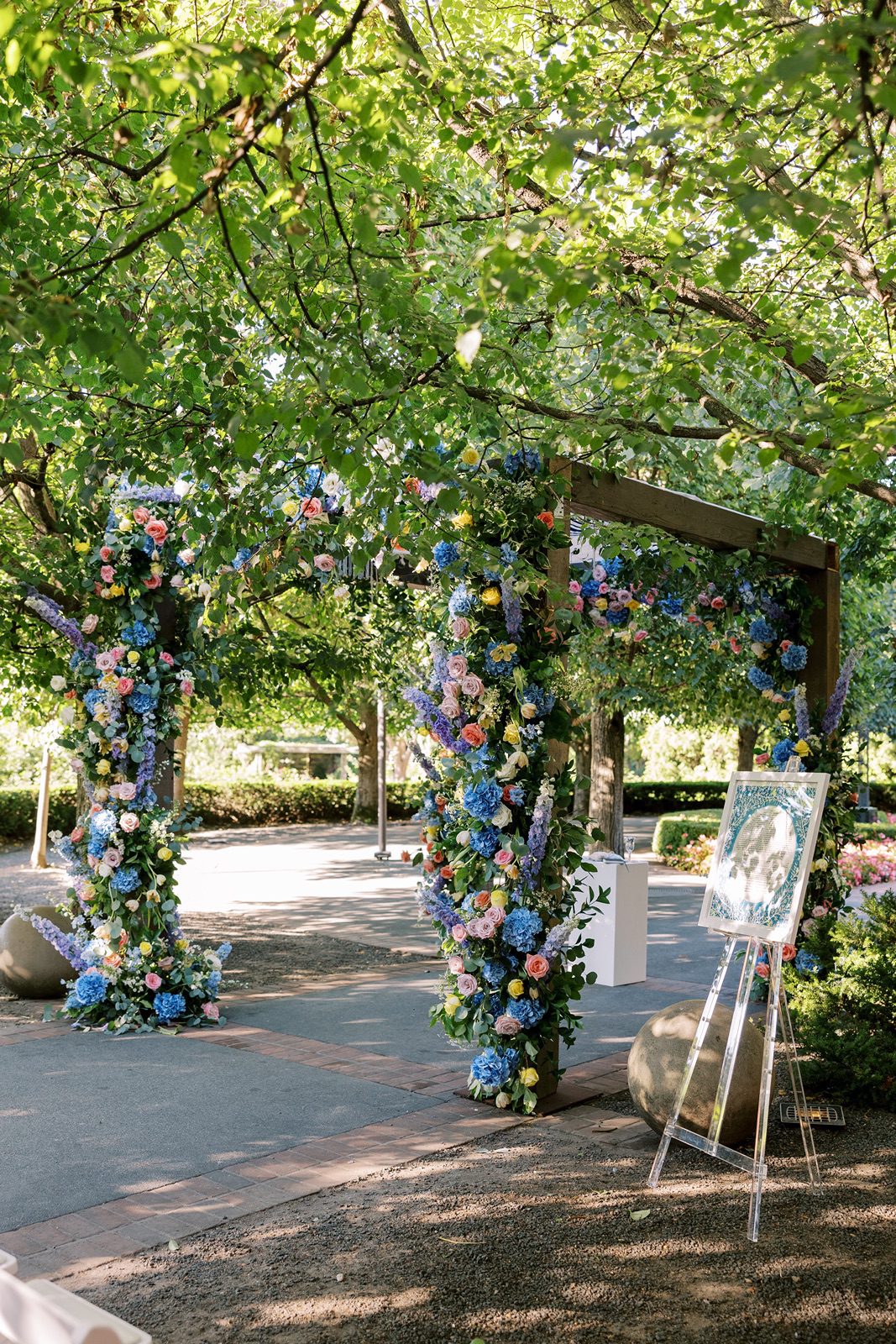 Chicago Botanic Garden wedding chuppah