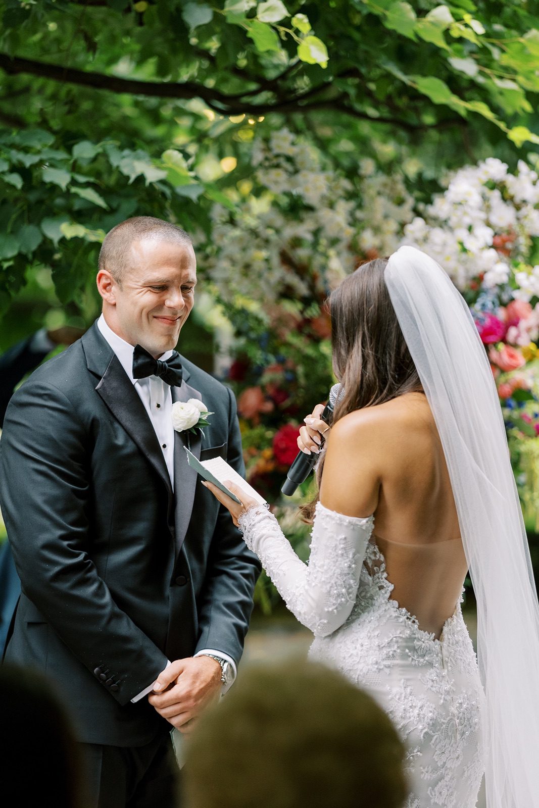 Bride says vows during Chicago Botanic Garden wedding ceremony