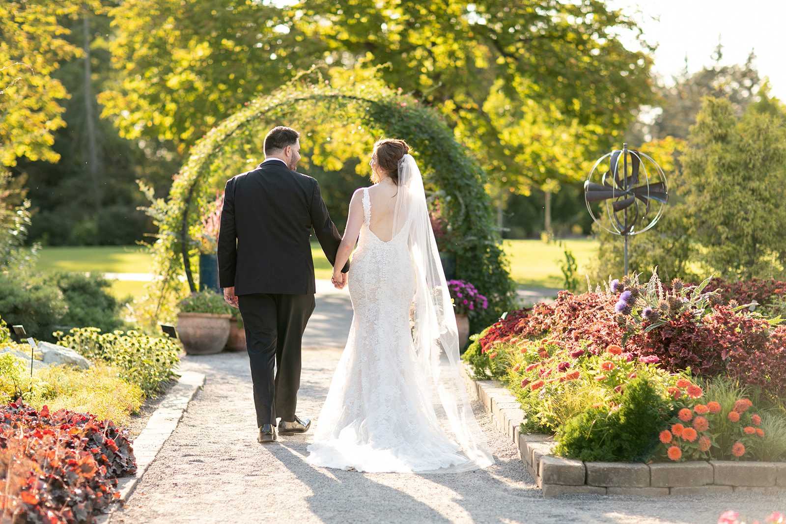 Bride and groom at Cantigny Park wedding